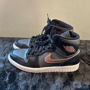 Men’s 2016 Air Jordan 1 Retro High ‘Bronze Medal’ Size 9 Rio Olympics